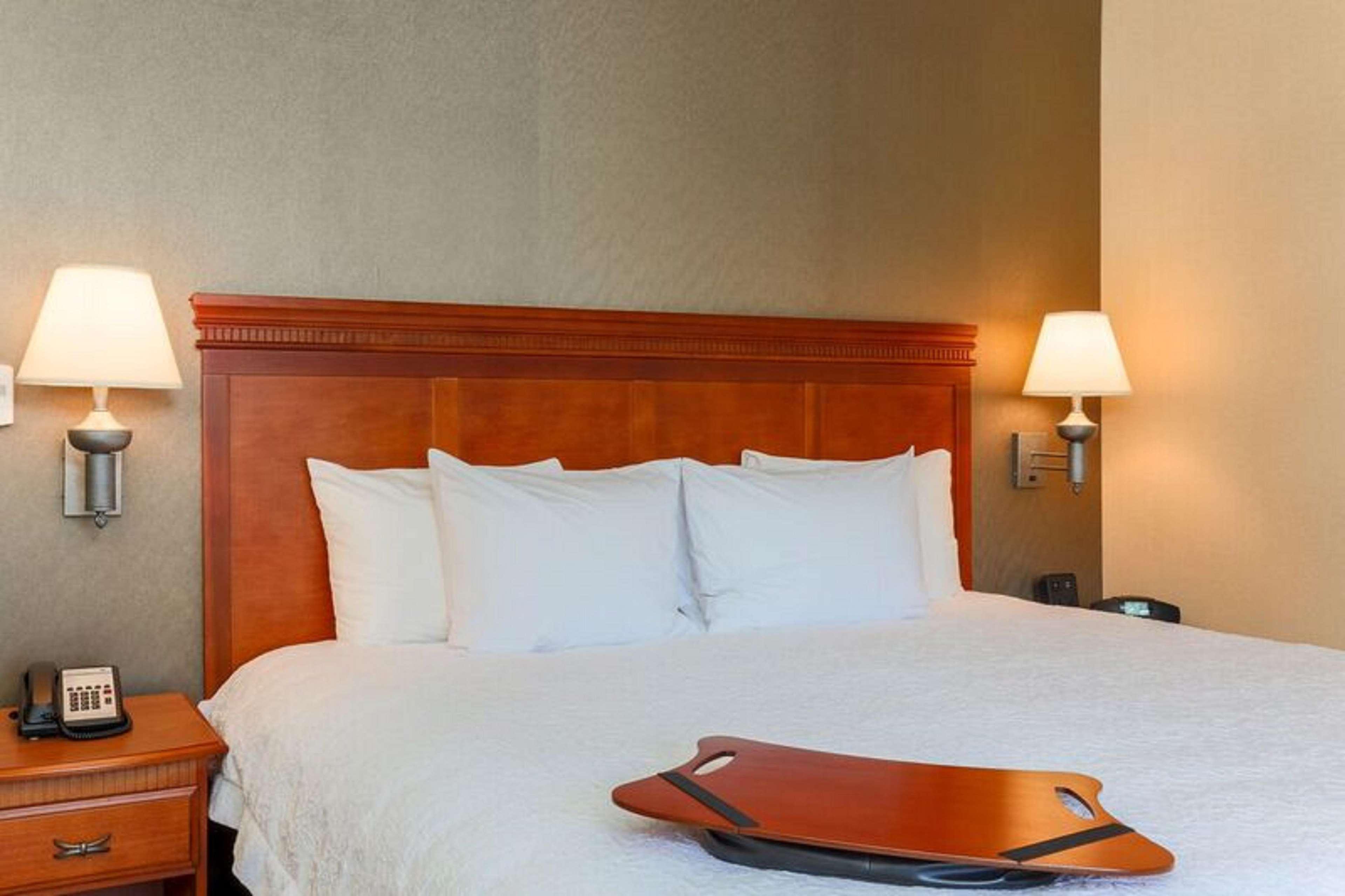 Hampton Inn & Suites Poughkeepsie Spackenkill Exteriör bild