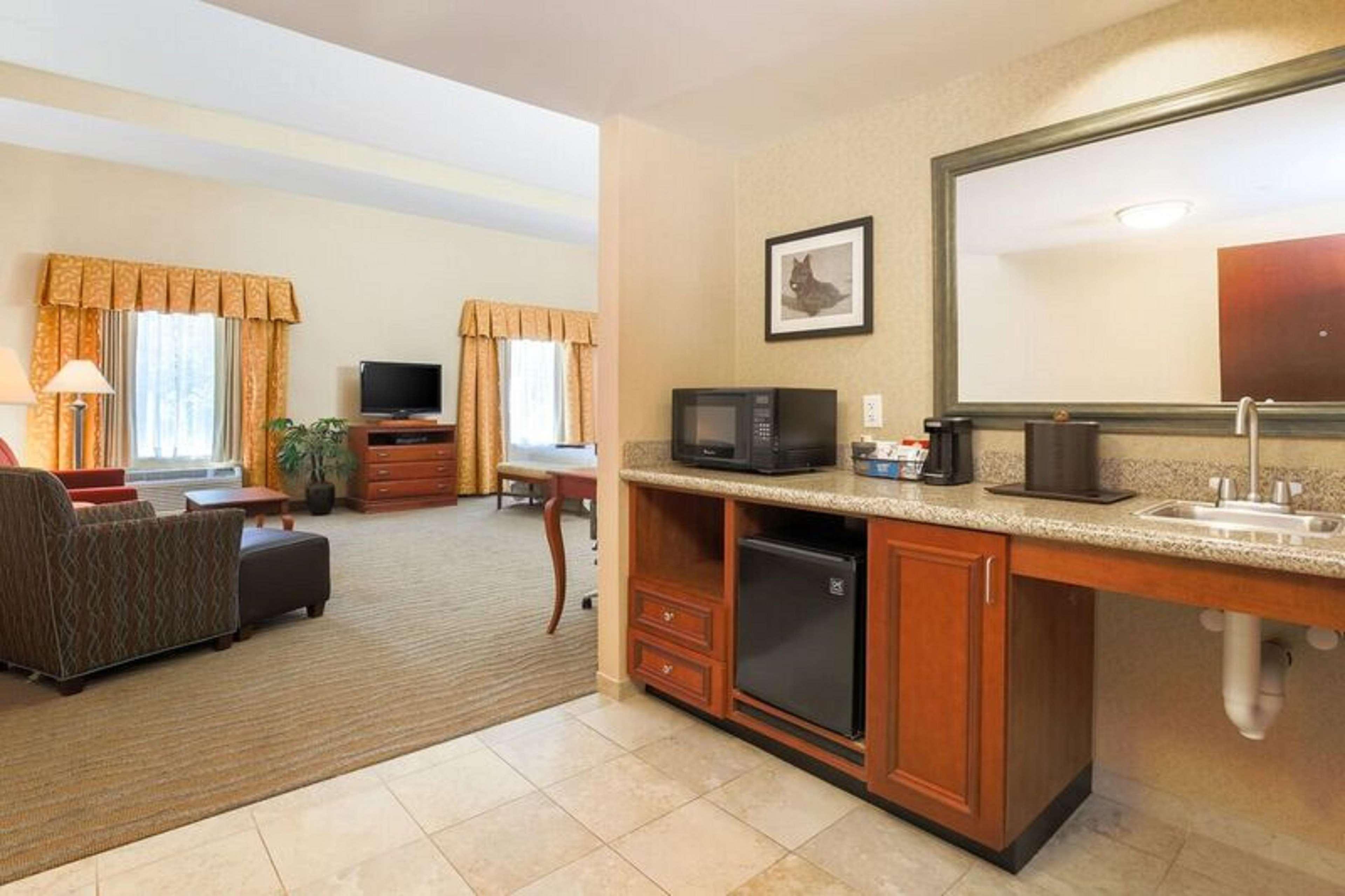 Hampton Inn & Suites Poughkeepsie Spackenkill Exteriör bild