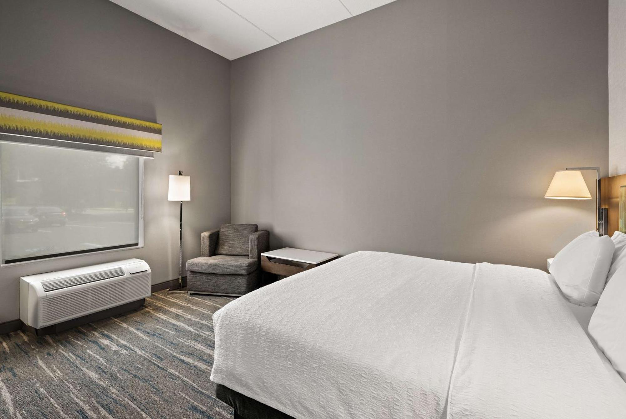 Hampton Inn & Suites Poughkeepsie Spackenkill Exteriör bild