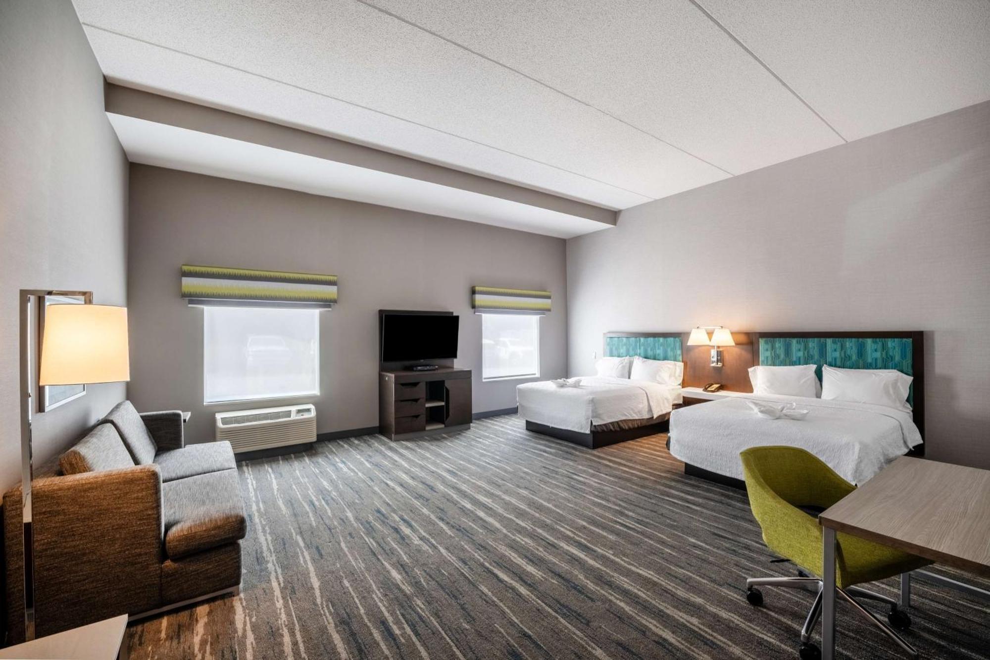 Hampton Inn & Suites Poughkeepsie Spackenkill Exteriör bild