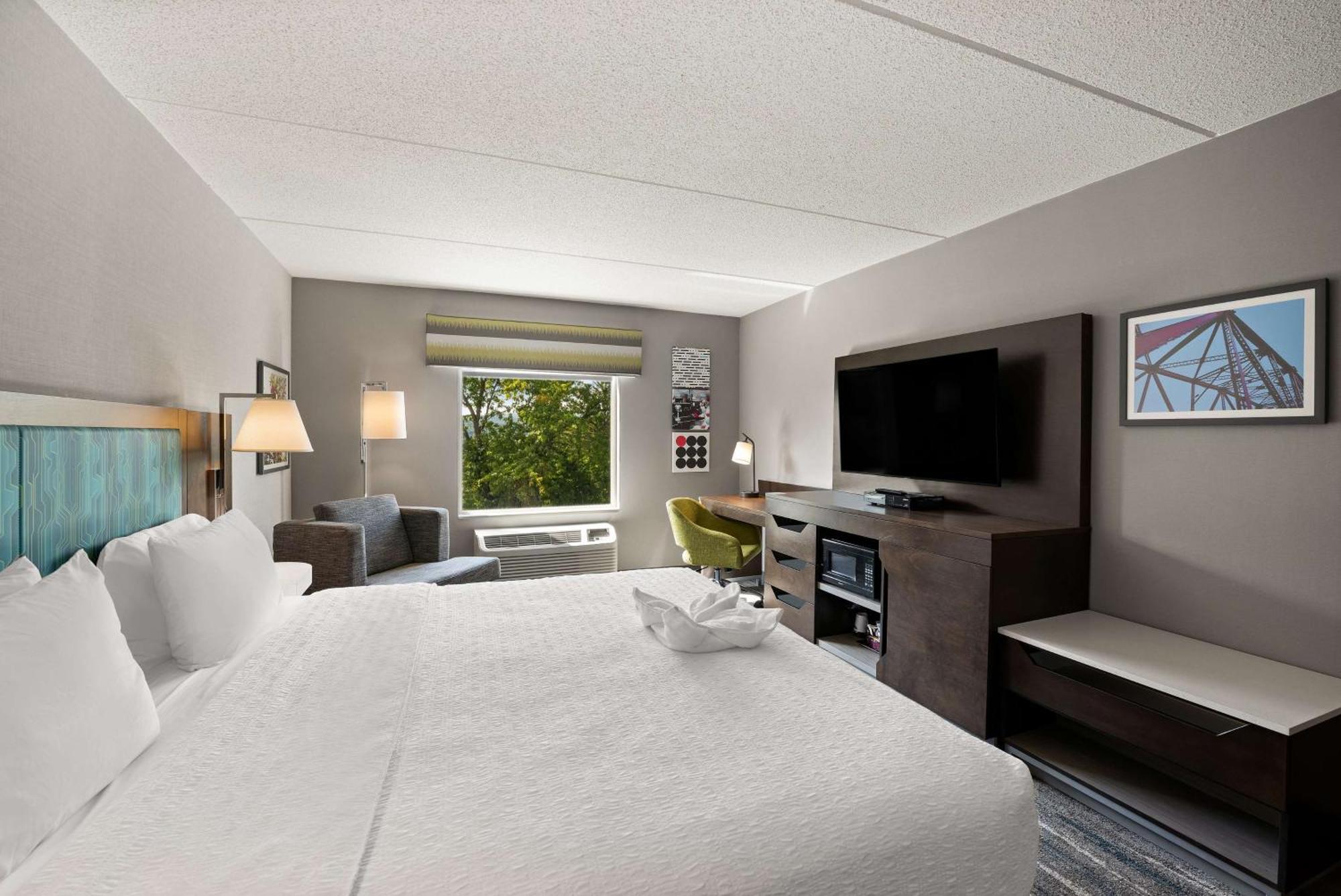 Hampton Inn & Suites Poughkeepsie Spackenkill Exteriör bild